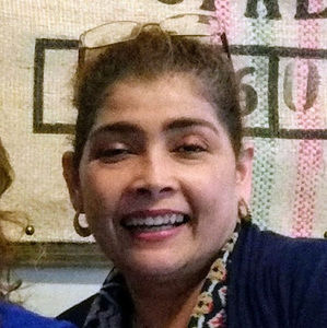 Meet your Posher, Adriana